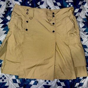 5.11 Men's 40 Khaki KILT   Item is in excellent condition